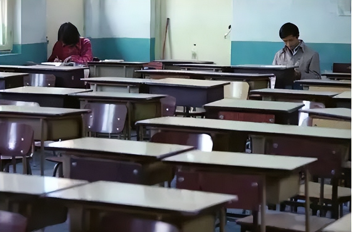 高考1977-2021，哪一张照片是属于你的记忆，太珍贵