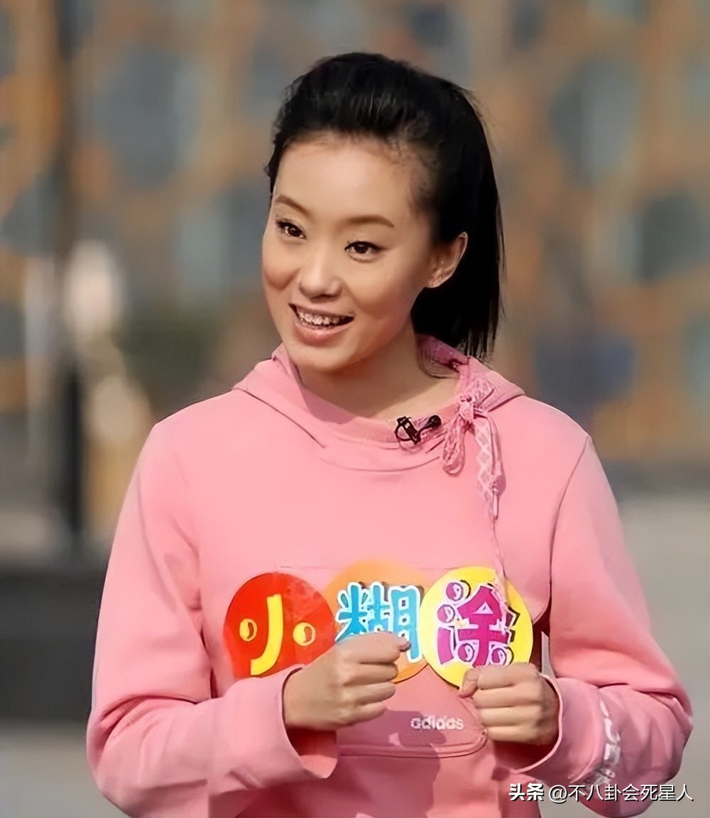 明星的早期照片，谢霆锋土，杨颖非主流，都是“黑历史”