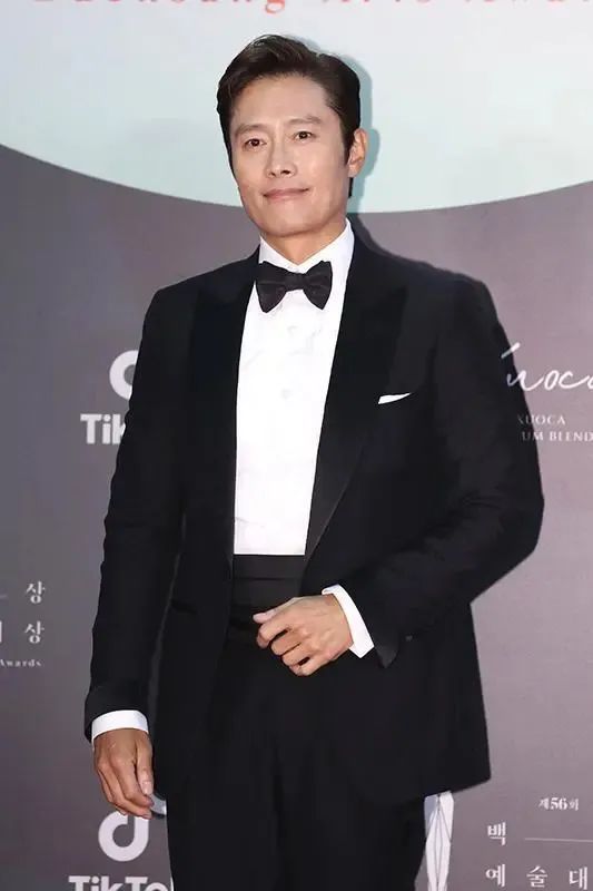 给“演技最好的10位韩国男演员”排个名：李政宰第9，宋康昊仅第2