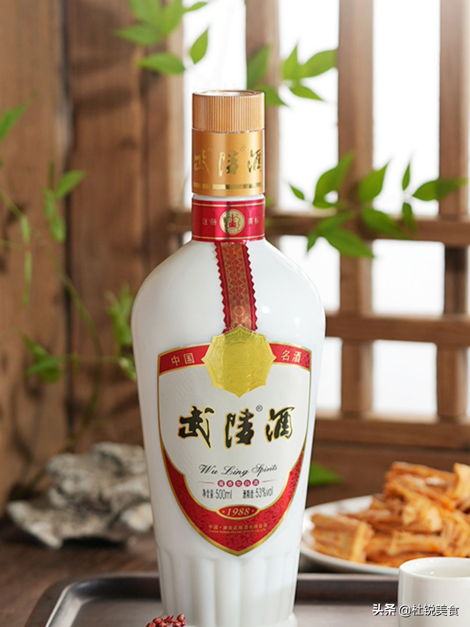 上榜过八大名酒的17种白酒，哪3种5次全有？哪个省多？要看看