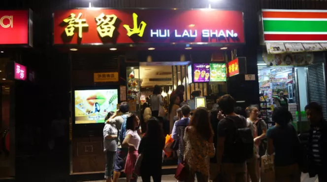 曾风靡全国,却“死”于2021:老字号和网红店,都不是免死金牌