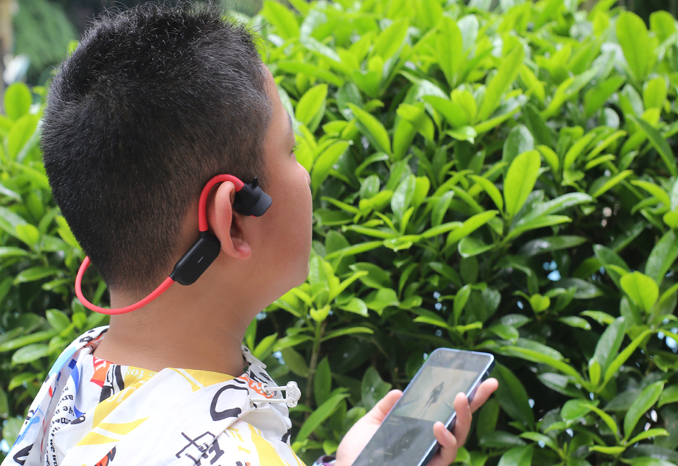 双模设计健康安全，Dacom G150骨传导耳机，青少年的绝佳选择