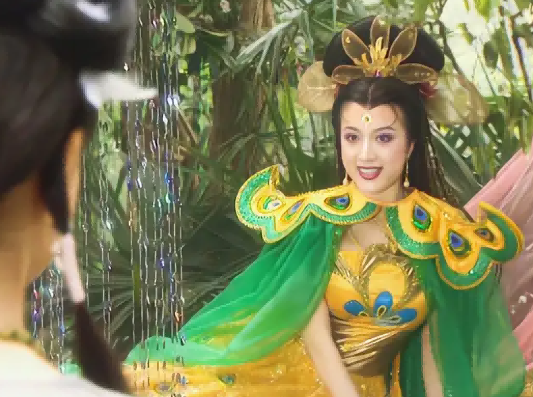 “歪瓜裂枣”别硬演公主，这9位女星告诉你，什么才叫金枝玉叶