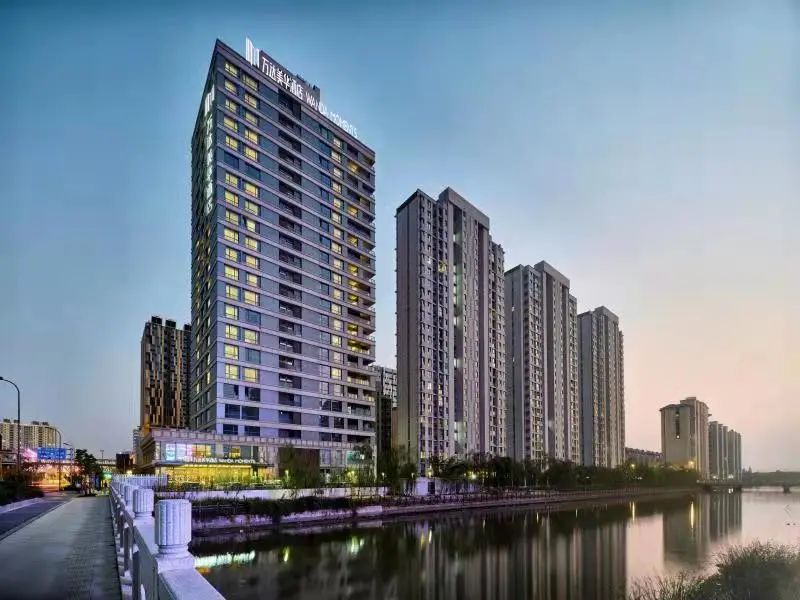 「青浦」ins轻工业风艺术酒店，用整层楼打造“海底小纵队”场景