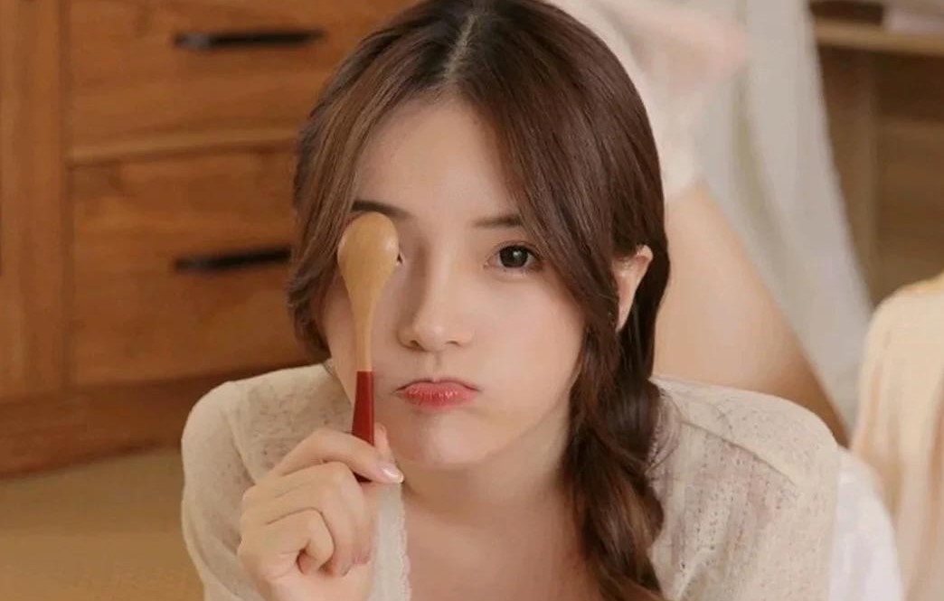 女生睡不着觉怎么哄她？如何哄女生睡觉？