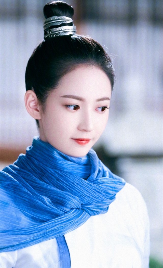 92年女星陈钰琪，古装美照，貌若天仙