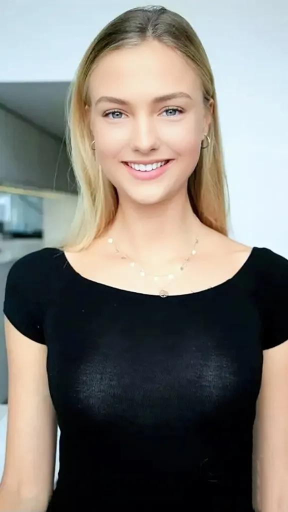 《支离破碎》女演员莉莉·库拉格