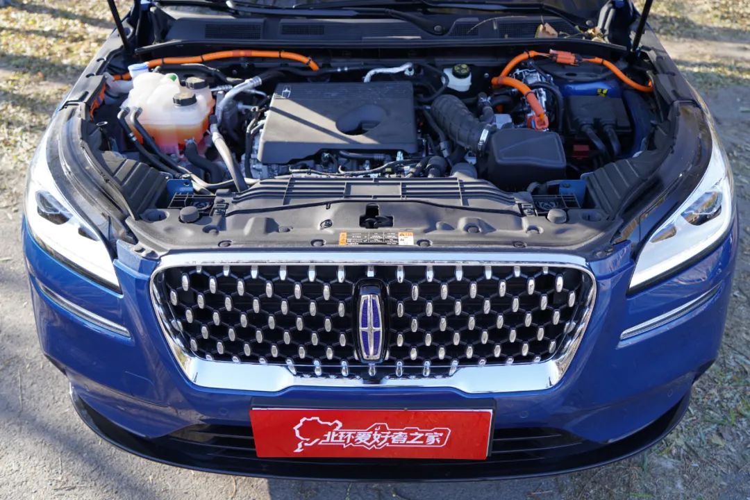 試駕長安林肯冒險家PHEV！沒被歐洲化，不想爛大街的新選擇？