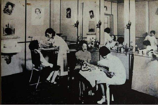 32岁女会计汤兰英：70年代贪污4万，包养7个情夫，最终被情夫举报