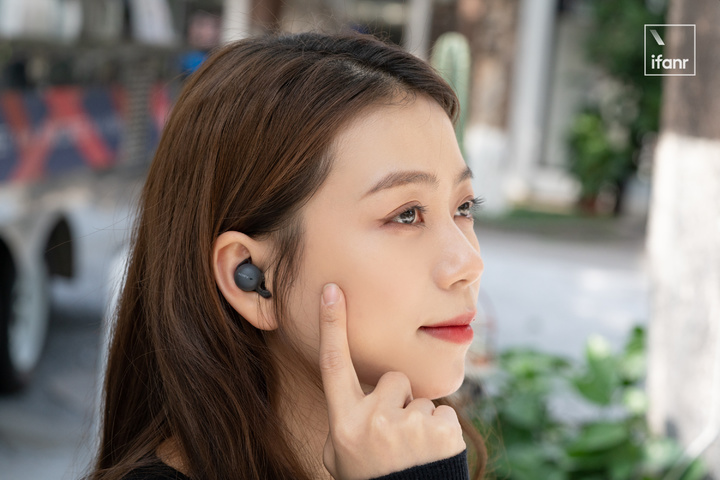 索尼 LinkBuds 首发体验：环境音全开，对标 AirPods 的开放式耳机