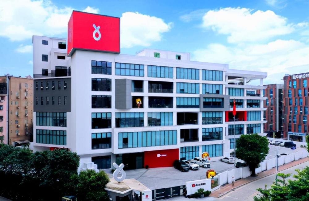 辛选集团在大连投资建职业学校，大连人欢迎辛巴为发展助力
