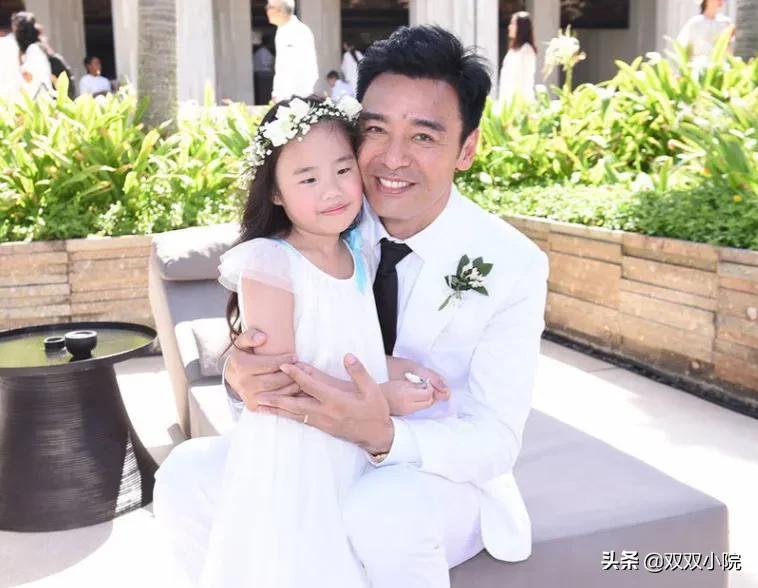 遗传真的是1门深奥的学问，父母均是神仙颜值，儿女却一言难尽