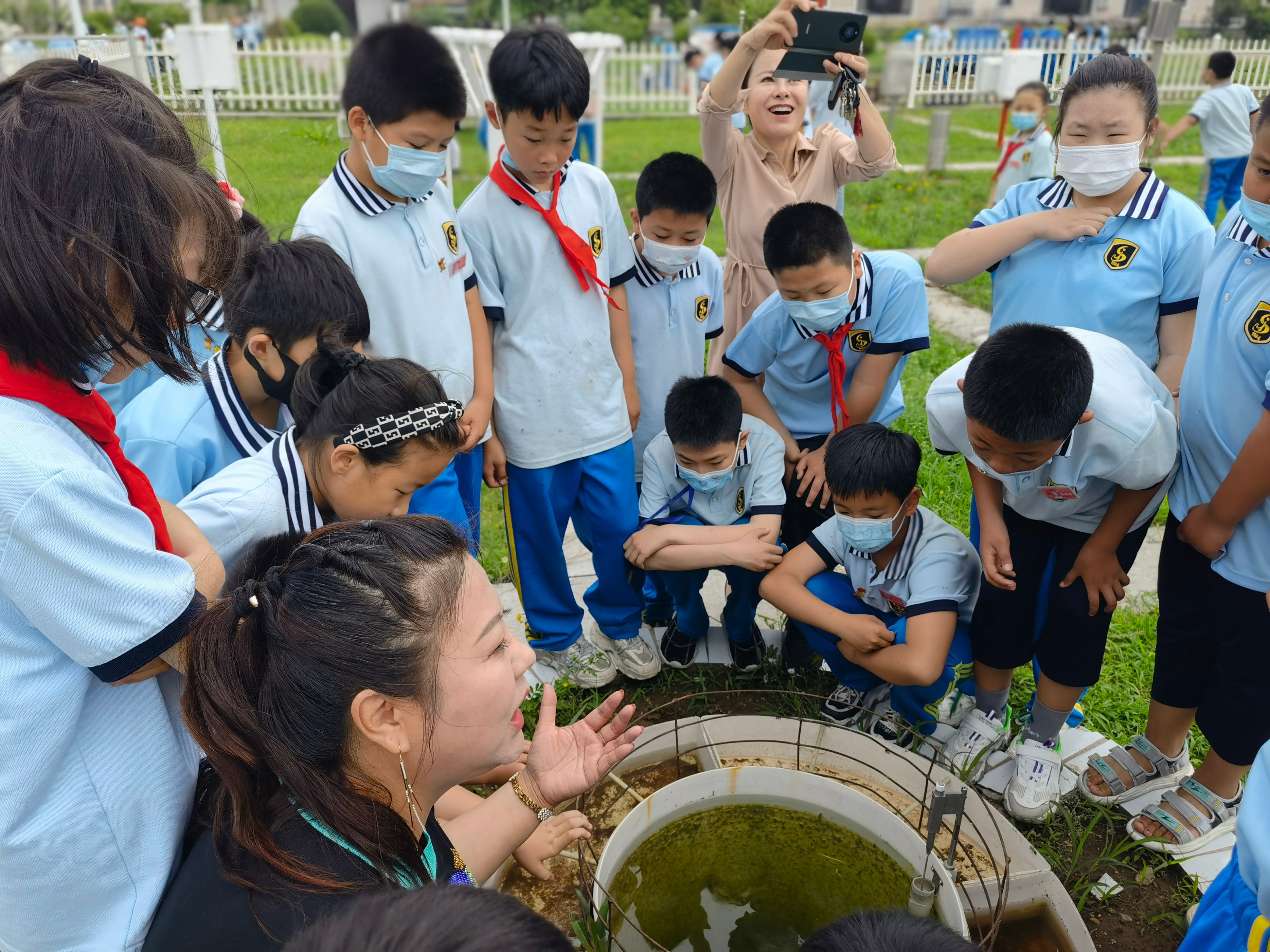 辽宁省开原市实验小学举行气象科普体验活动