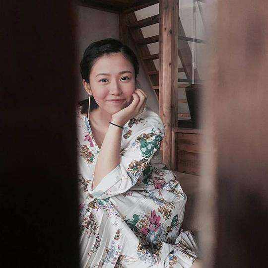 tvb小生张振朗与女友同居试婚,两人接侄子放学,像极了一家三口