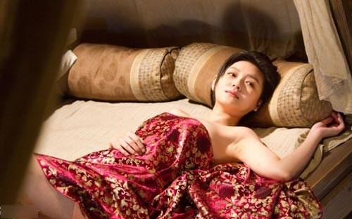 “曲终人散”的人生：大S一家忙着晒幸福，汪小菲满脸憔悴又孤单