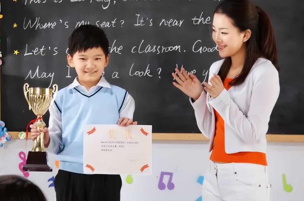 英语或降为副科，两门学科有望成为主科？部分地区开始试行