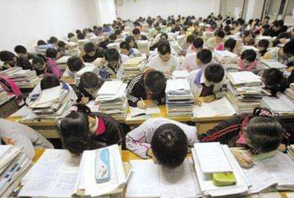 教育部明确规定，这些学生不得参加高考，即使成绩再好也没机会