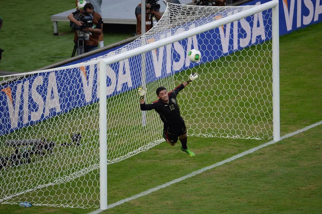 巴西队78世界杯(2013年联合会杯，欧美豪强世界杯预演，桑巴成功夺冠)