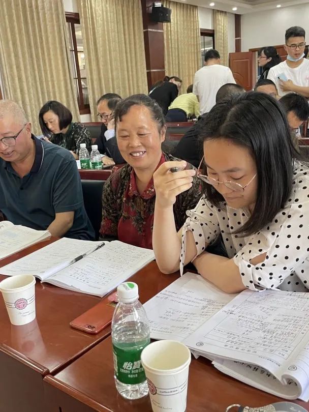 天府新区教育联盟集团小学段六年级数学教研活动在大林小学举办