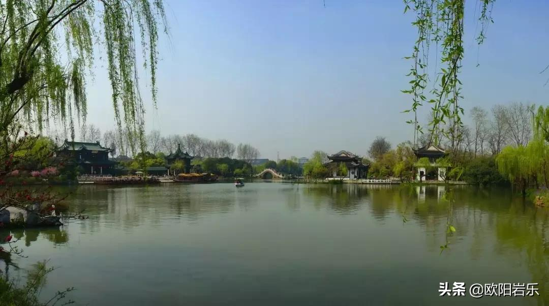 冬天必去的9个旅行地,背上心爱的单反相机,挑一个,现在就出发