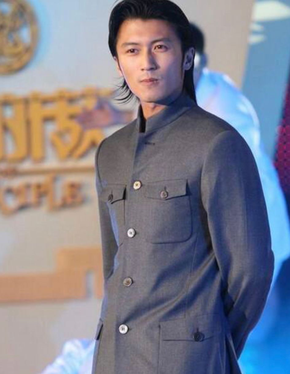 大场面穿“中山装”才霸气！看这6位明星就知道，比穿西装更威风