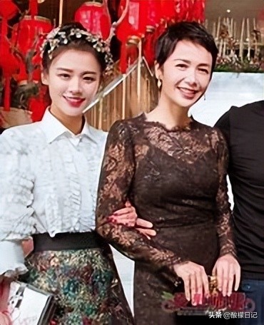 娱乐圈鲜为人知的亲属关系，陈凯歌陈赫不算啥，每一对都意想不到