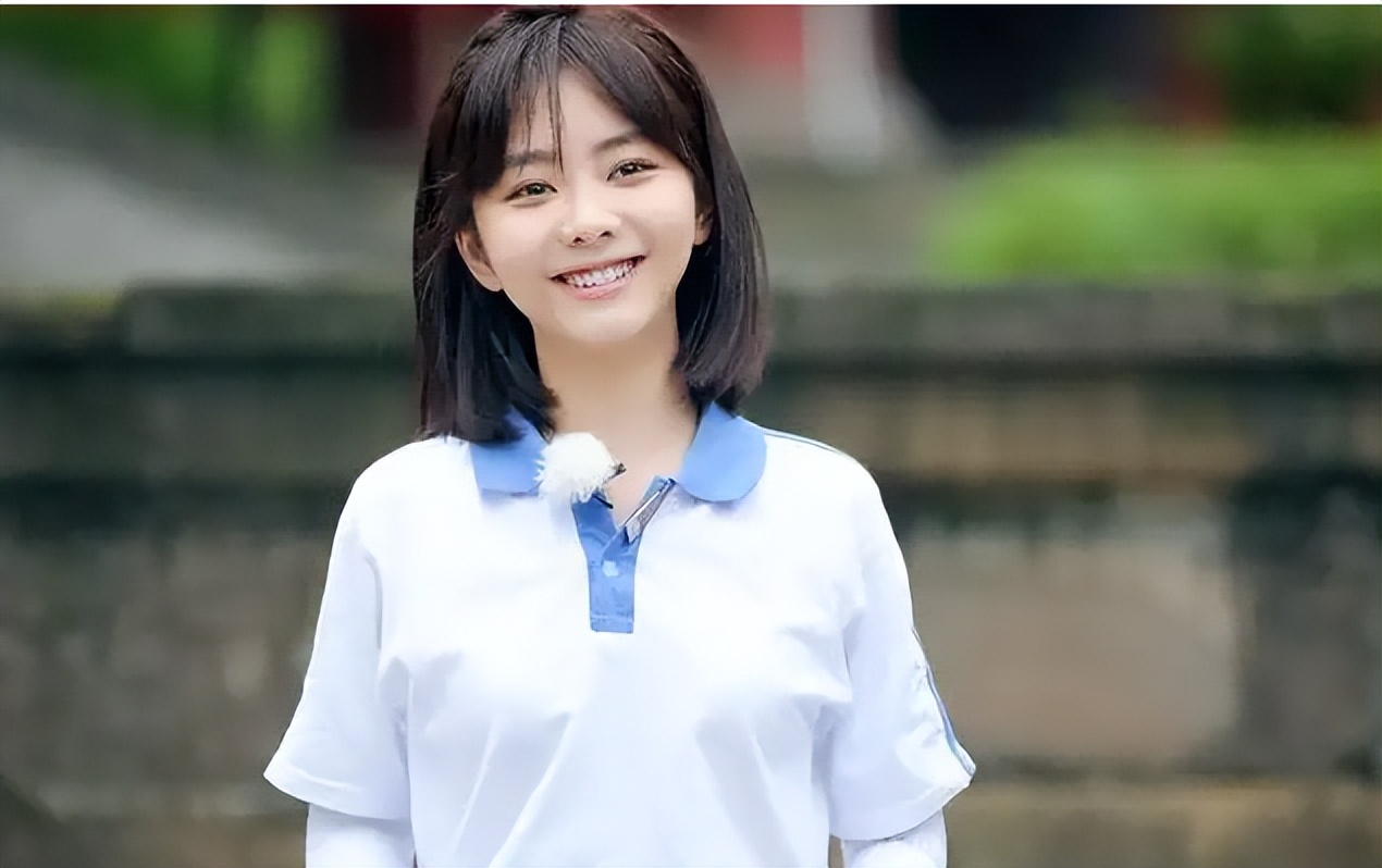 同样是演学生，把张柏芝、赵丽颖和吴倩放在一起，美得各有千秋