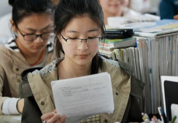 国考笔试过后，学生别急着估分和准备复试，这几件事可能更重要