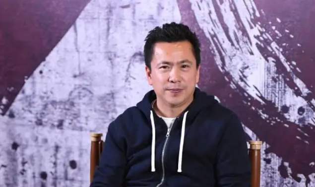 华谊王氏兄弟两人，挥金如土时有多辉煌，人走茶凉后就有多落魄