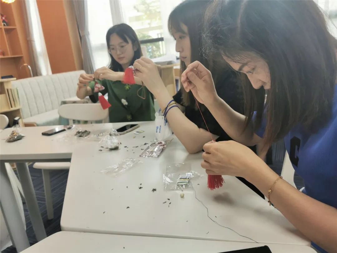 “粽”情端午 欢乐无限｜实验小学外国语学校工会委员会欢庆端午节