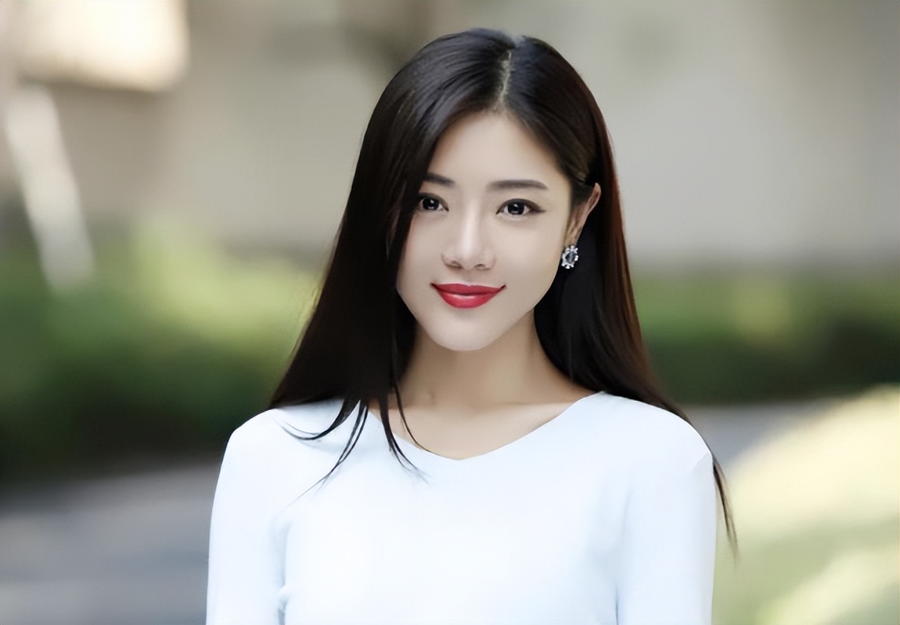 “巴蜀之地”出美人，这10位川妹子女明星，个个国色天香貌美如花