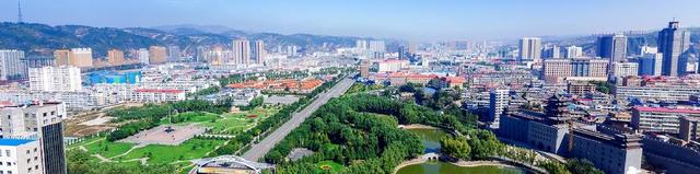 吕梁大学（恭喜）