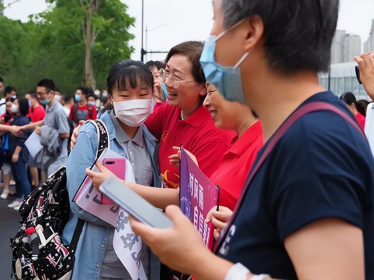 官方发布通知，中考、高考均有“延期”，你所在的地区有影响吗