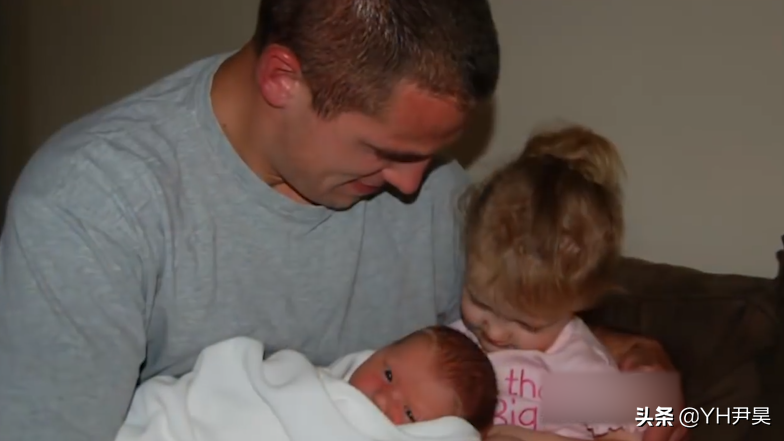 曾轰动美国的银行抢劫案，由于案件设计绝妙，劫匪被抓后成了名人