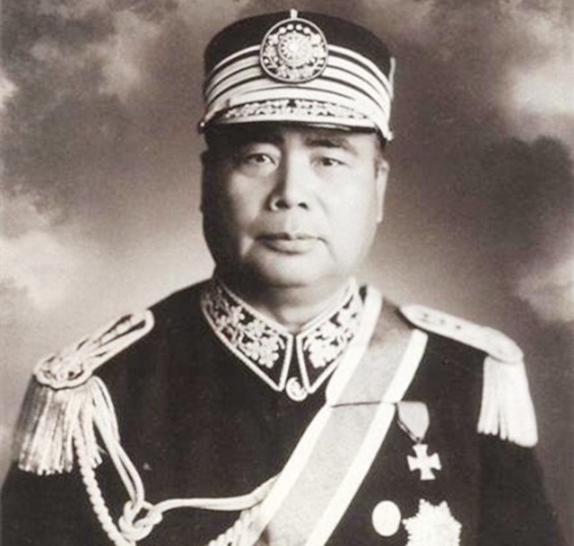 1955年授勋前夕，主席和总理一致认可他来主持典礼，他是谁？