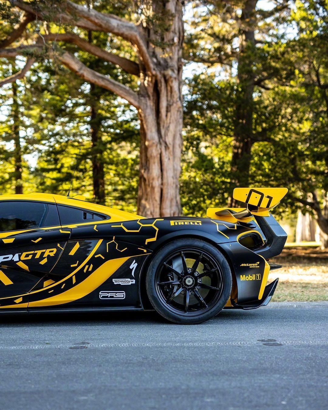 跑车界的艺术品 迈凯伦McLaren P1 GTR
