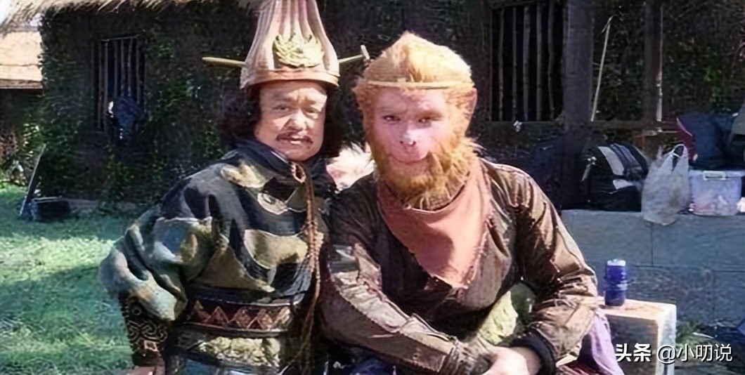 身高1.15米的张伸：44岁娶娇妻后被抛弃，无戏可拍靠小超市为生