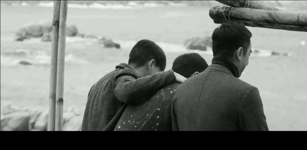 人性和兄弟的抉择，爽快的枪战，这部电影都给你了