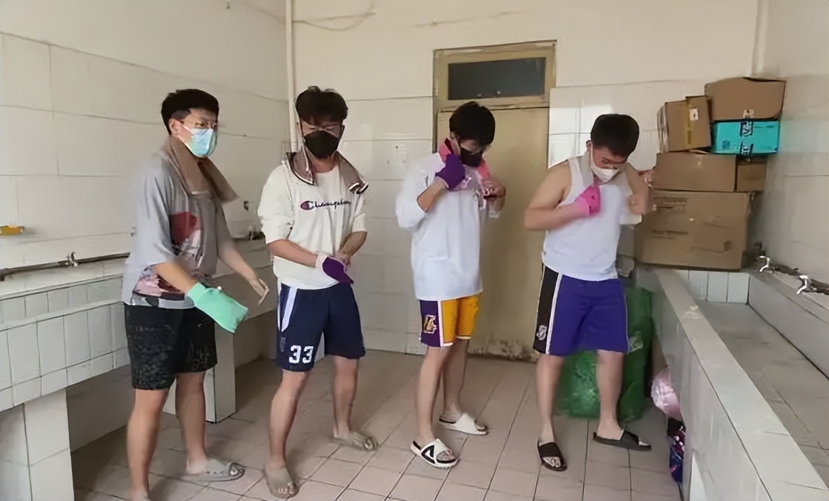 国内“百强大学”排行榜，北京上海高校居多，东北高校无缘前十