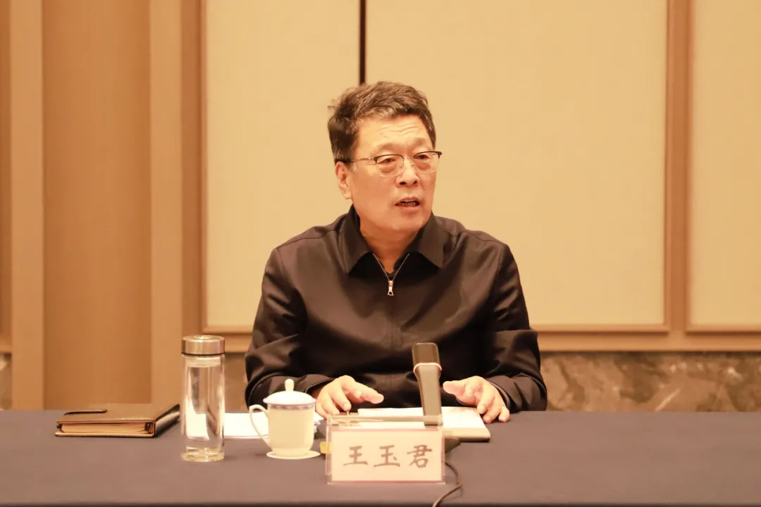 王玉君到基层宣讲党的十九届六中全会精神并调研司法行政工作