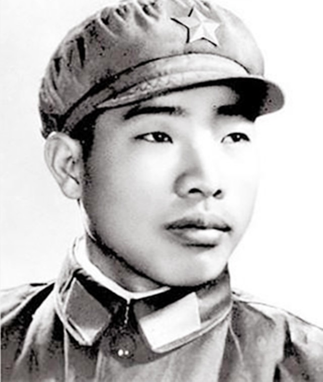 英雄王杰的8年未婚妻：王杰牺牲后不愿“改嫁”，每年都去祭拜