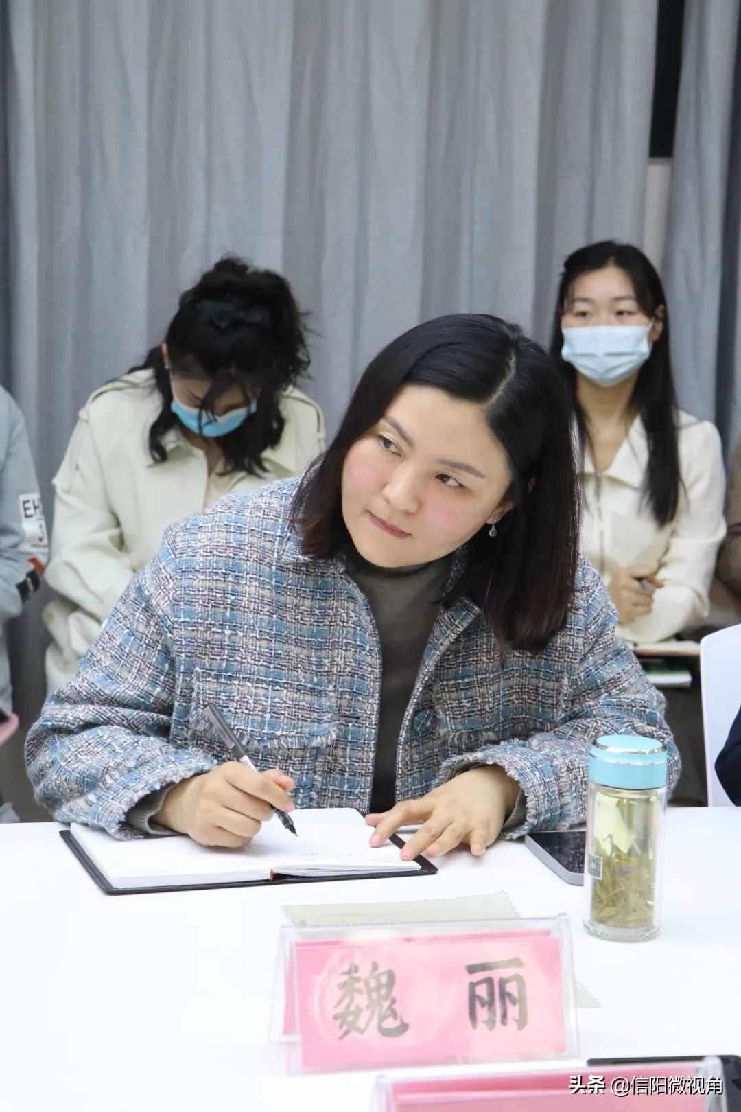 信阳师范学院文学院院长姚圣良一行赴羊山外国语小学东校区研讨交流