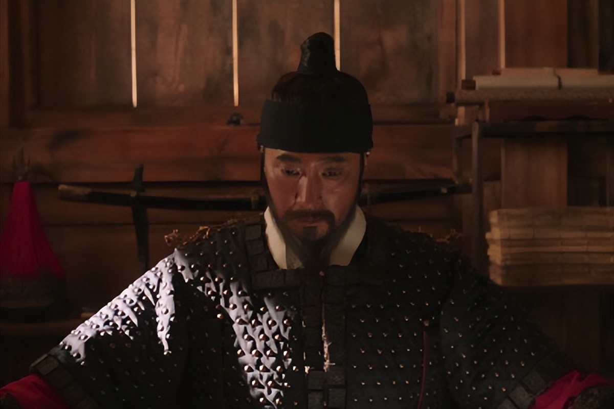 好剧推荐韩国电影《闲山：龙的出现》