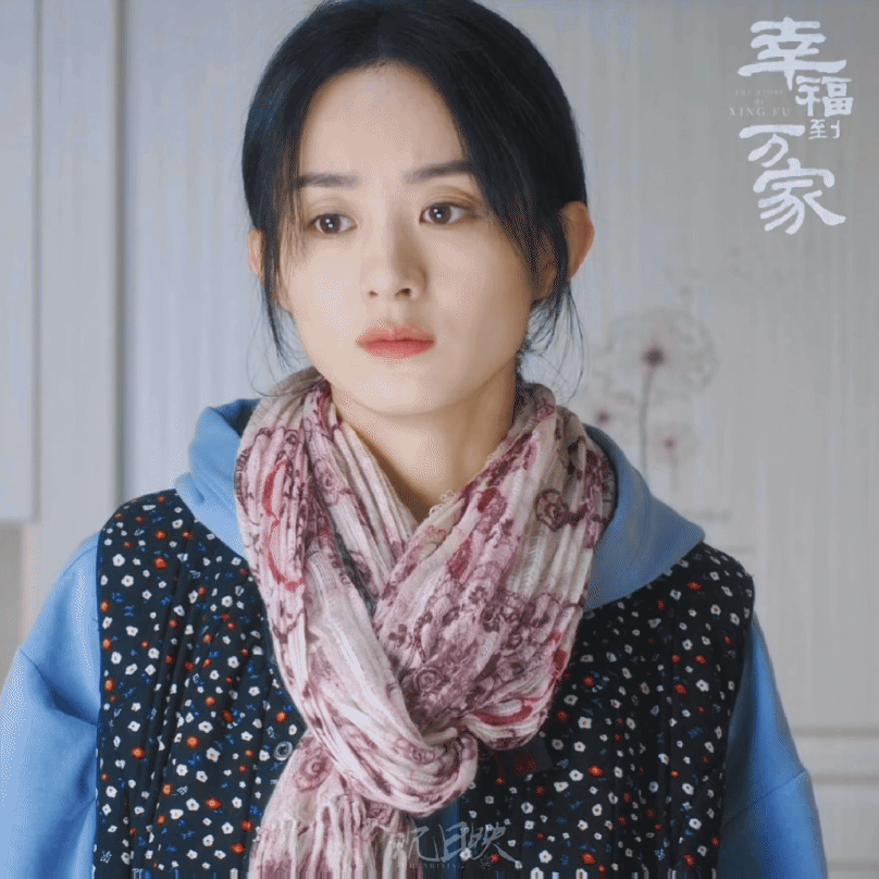 开心！赵丽颖：剧中打小人，不用挑日子