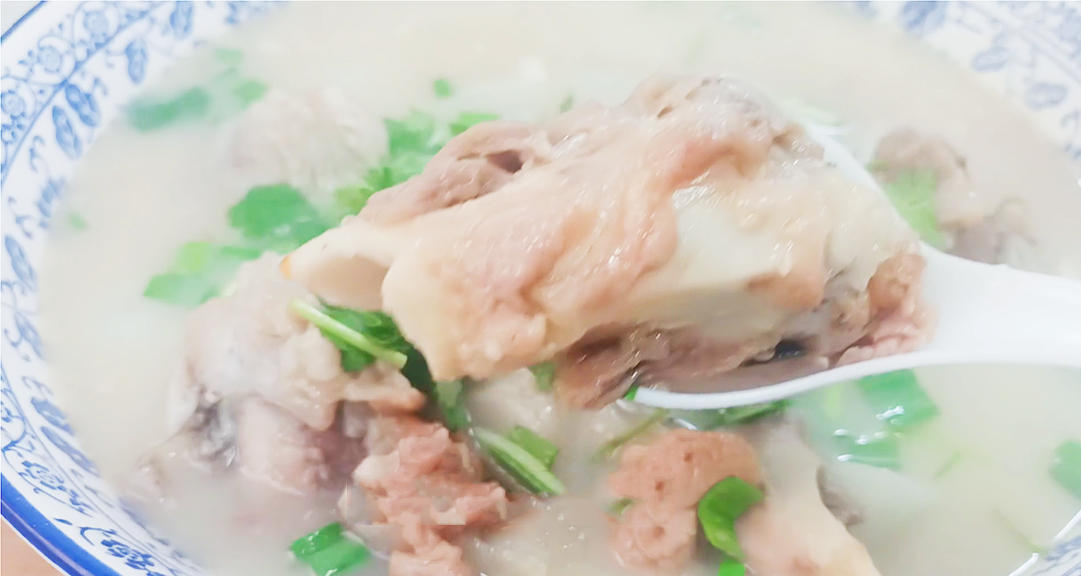 春天，孩子长个黄金期，多给孩子喝8道汤，含钙高，易吸收助成长