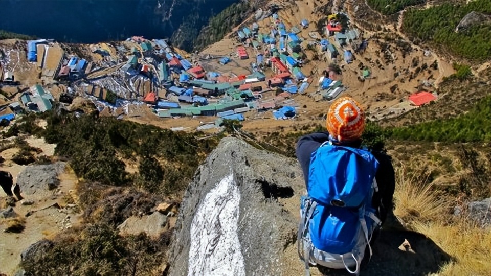 户外背包（登山包）指南：一份完整的户外背包打包与装备检查清单