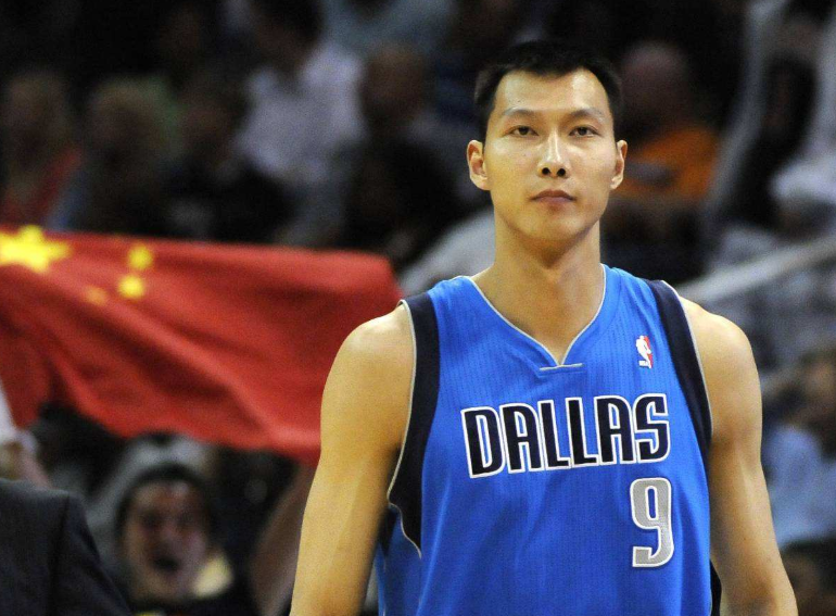 nba哪些球员喜欢中国(NBA最喜欢中国球员的球队，先后接纳了7位中国球员，不是火箭)