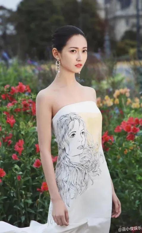 让观众爱恨交织的美魔女角色