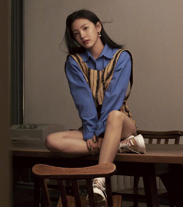 有人资源顶天，有人演技炸裂，95后小花竞争激烈，谁能突出重围？