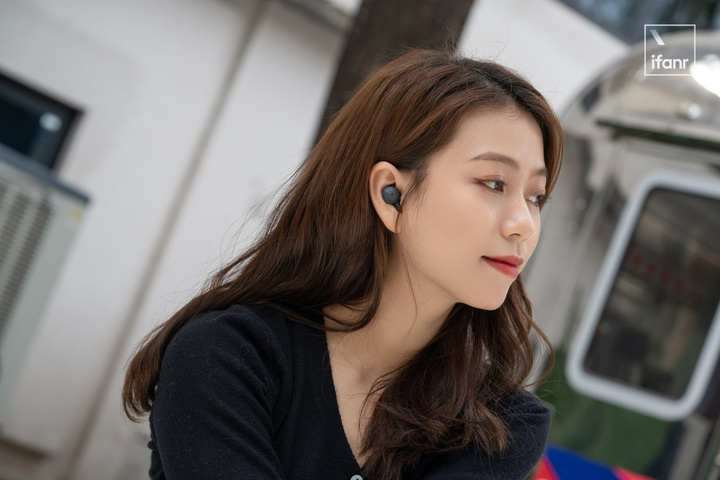 索尼 l<em></em>inkBuds 首发体验：环境音全开，对标 AirPods 的开放式耳机